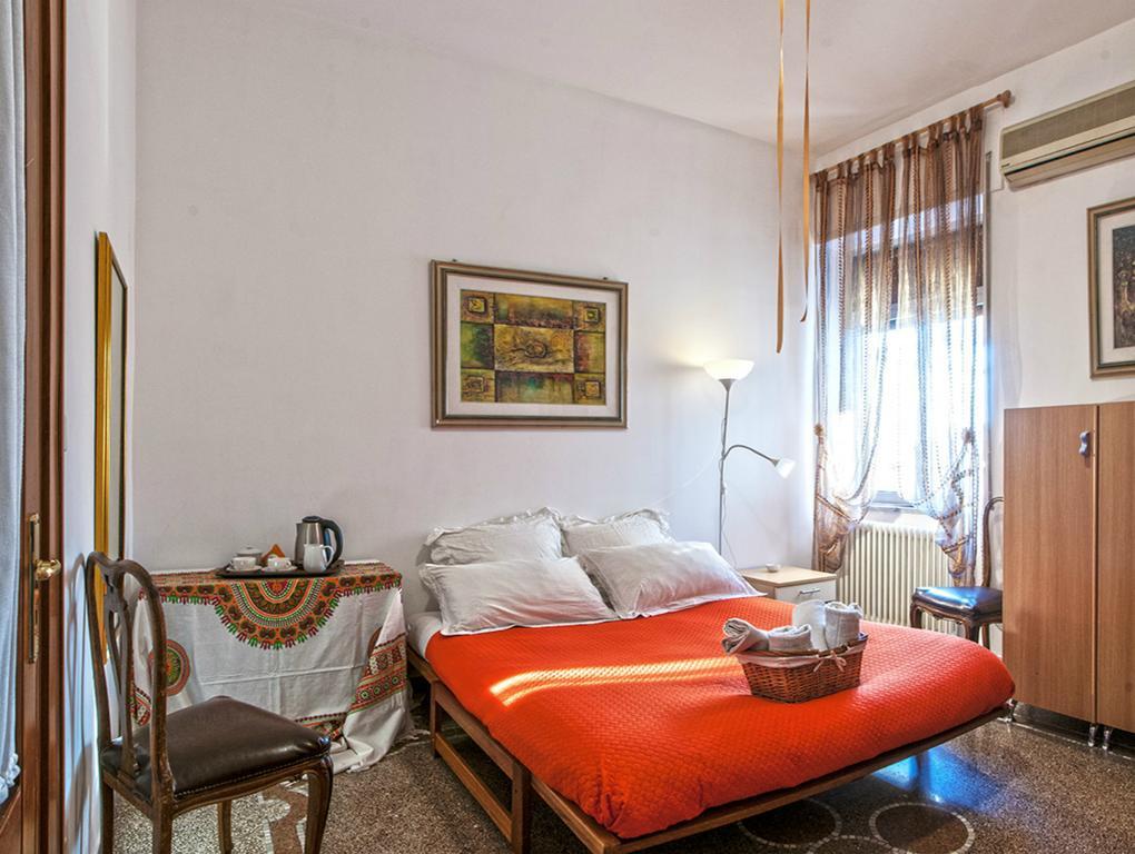 Rosy'S Hotel Napoli Ngoại thất bức ảnh