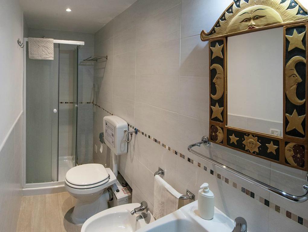 Rosy'S Hotel Napoli Ngoại thất bức ảnh
