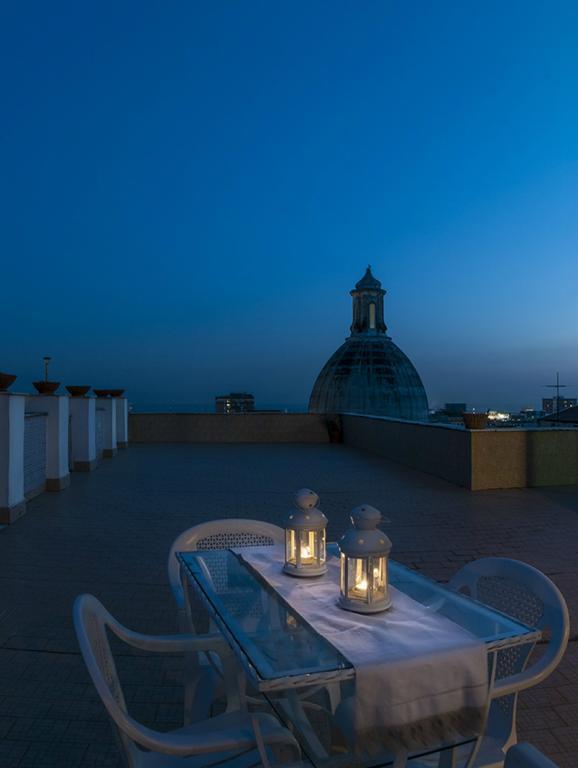 Rosy'S Hotel Napoli Ngoại thất bức ảnh