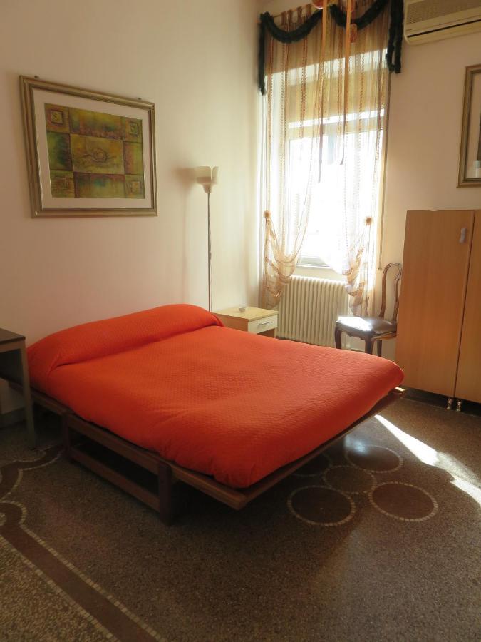 Rosy'S Hotel Napoli Ngoại thất bức ảnh